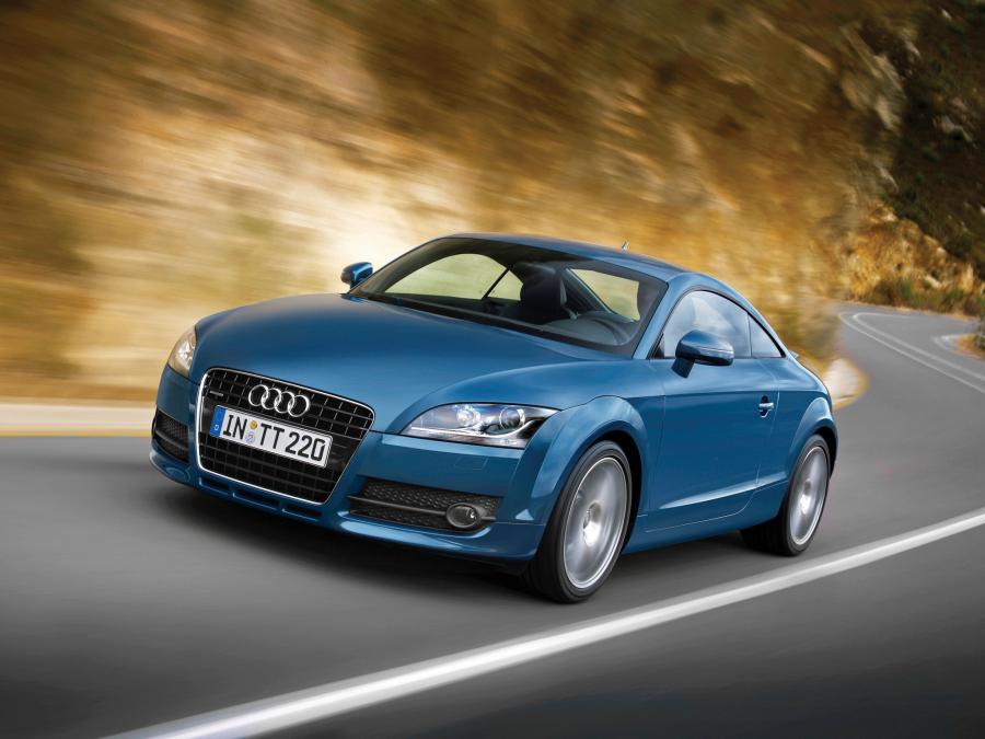  Audi TT Coupe (8J) 2006 года  (WW) (фото 8 из 12)